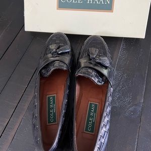 Cole Haan Womens Loafers w tassel black size 9 NWT